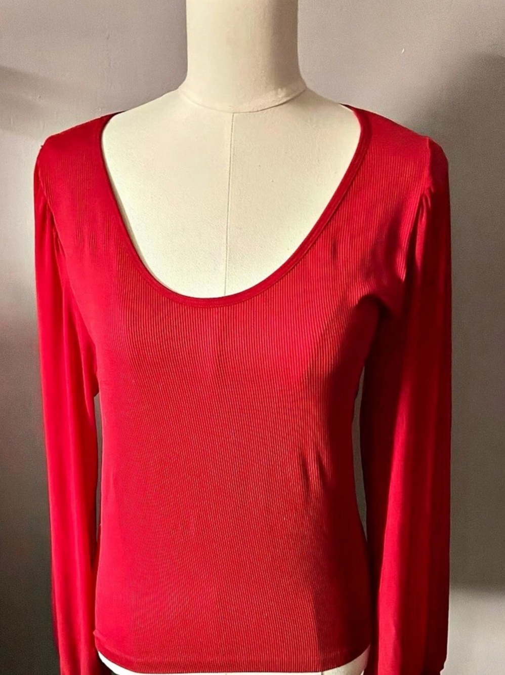 eyecandy Red Long Sleeve Scoop Neck Size 2x/3x